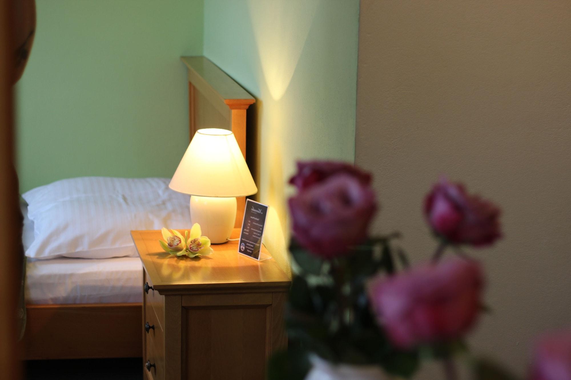 Kastiel Agatka Hotel Chorvatsky Grob ภายนอก รูปภาพ