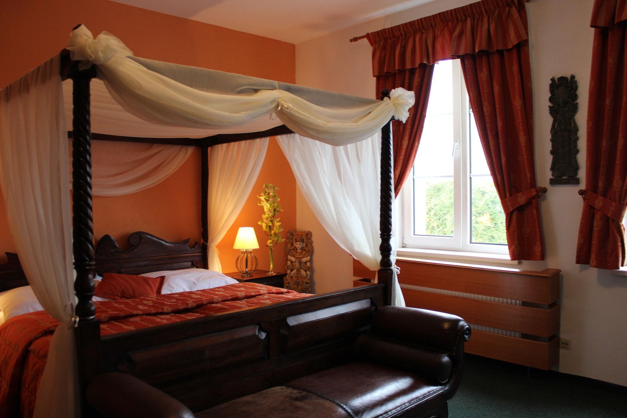Kastiel Agatka Hotel Chorvatsky Grob ภายนอก รูปภาพ